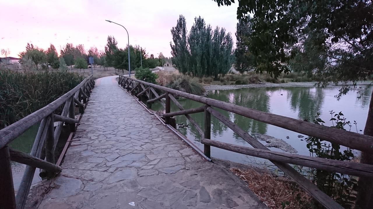 Hostal Restaurante Rufino Berlanga Екстер'єр фото