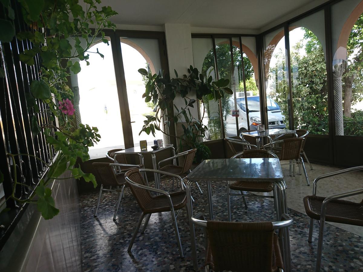 Hostal Restaurante Rufino Berlanga Екстер'єр фото