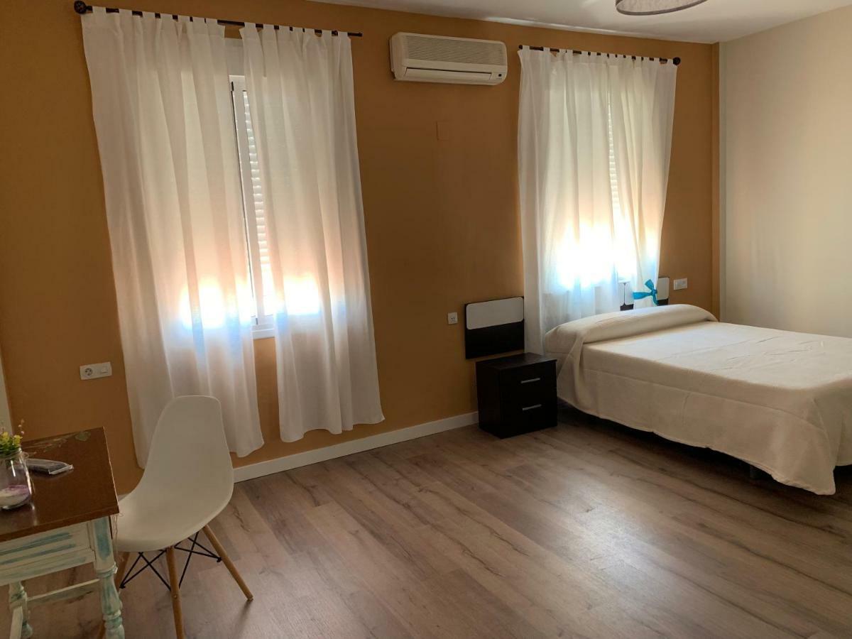 Hostal Restaurante Rufino Berlanga Екстер'єр фото